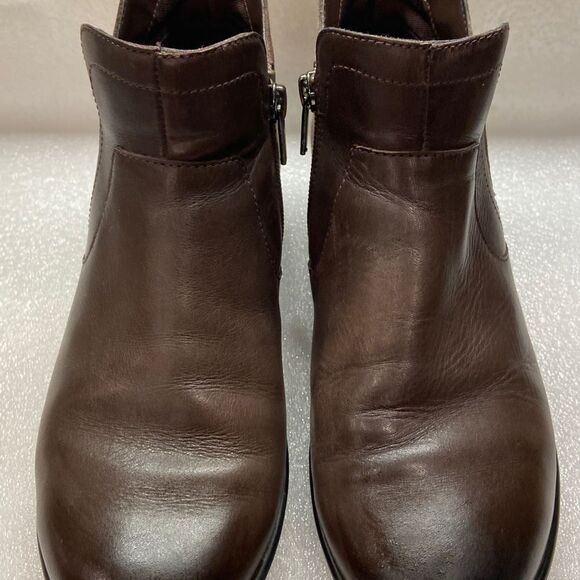 Aravon Josie Leather Brown Suede Booties (Size 7) - Picture 3 of 8